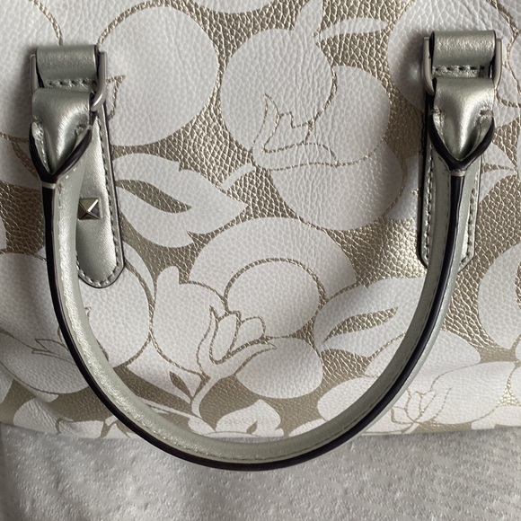 Kate Spade white & silver leather handbag - Picture 7 of 13